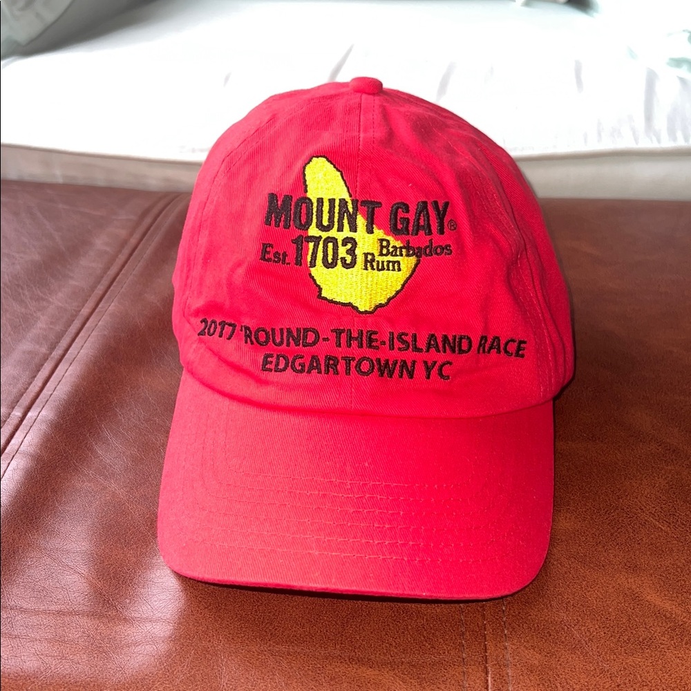 2017 Round The Island Mount Gay Red Cap